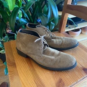 Liv Tyler Suede Boots